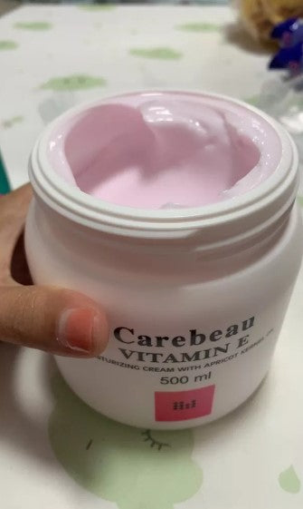 Kem dưỡng da Vitamin E Carebeau