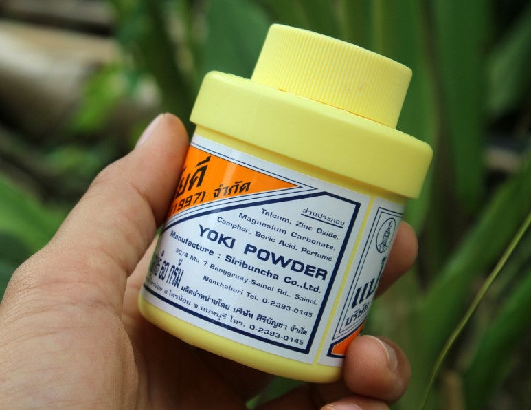 Phấn khử mùi hôi chân Yoki Powder