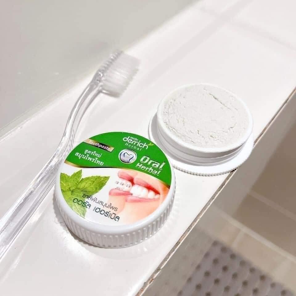 Kem đánh răng Derrich Oral Herbal xanh lá