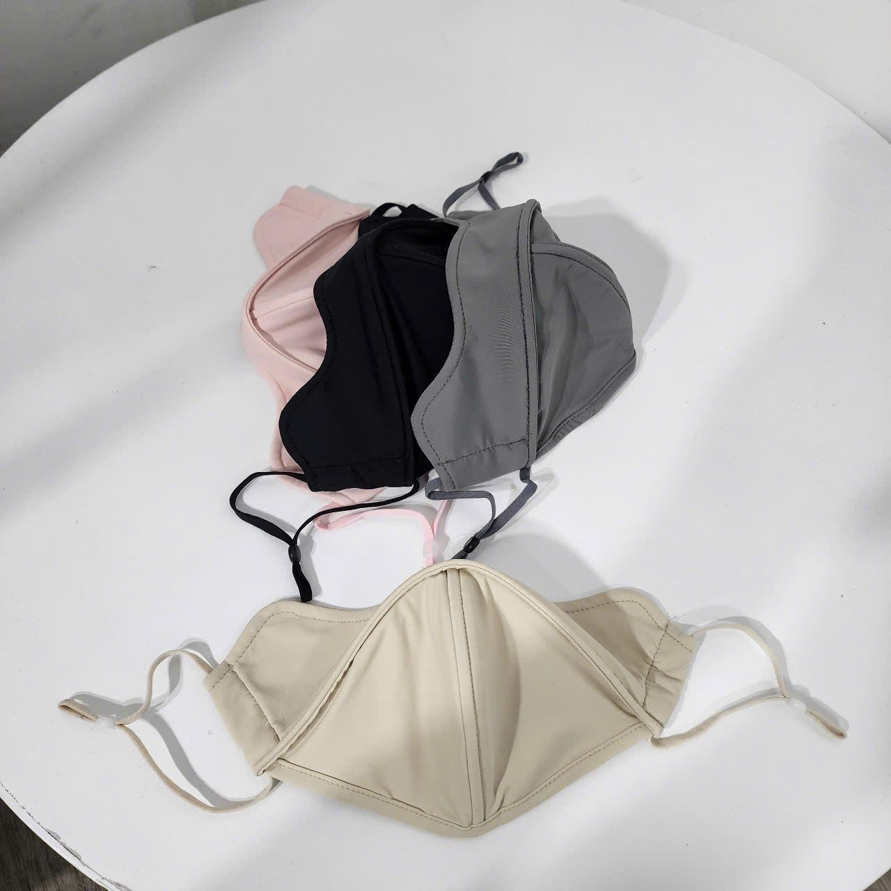 Khẩu trang chống tia UV