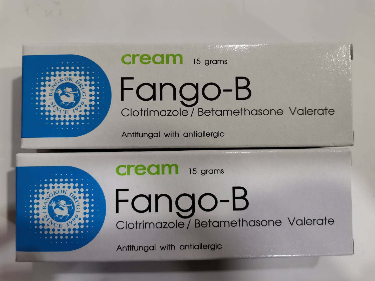 Kem trị nấm da và lang ben Fango B