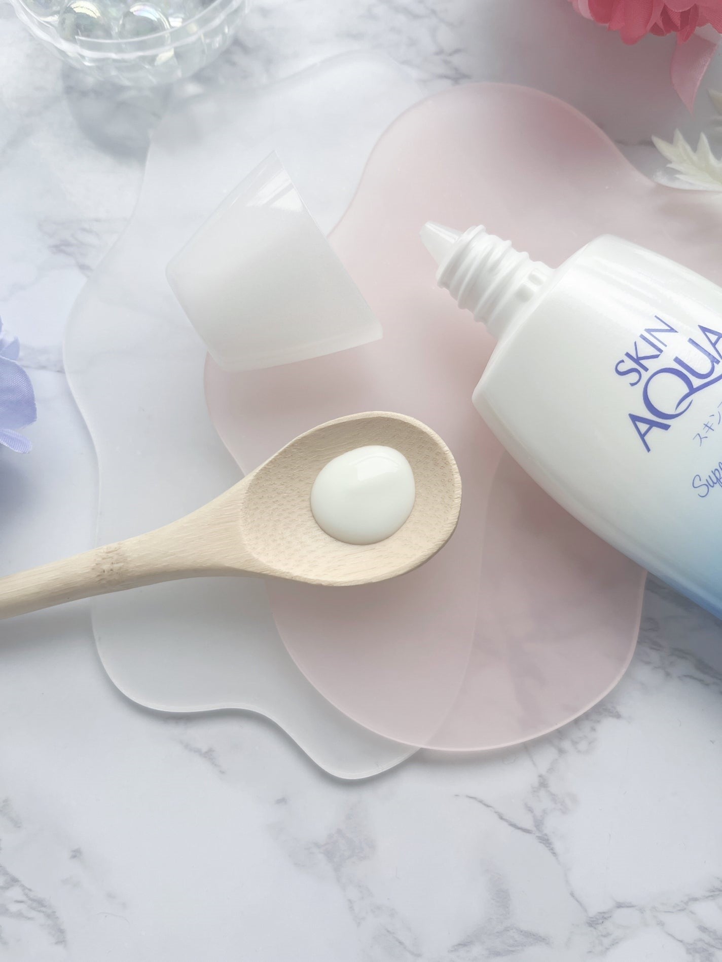 Kem chống nắng dưỡng ẩm Skin Aqua UV Super Moisture Gel Nhật Bản