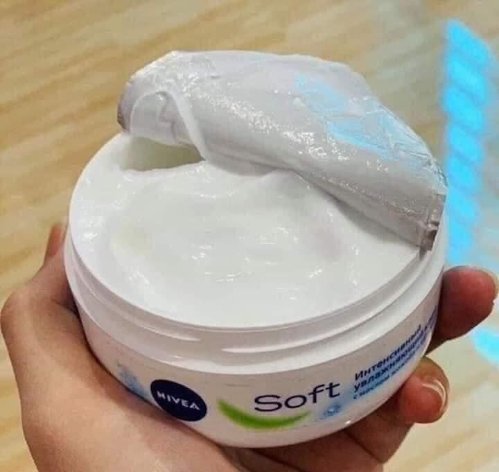 Kem dưỡng ẩm Nivea Soft